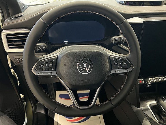 Volkswagen Amarok 7 of 11