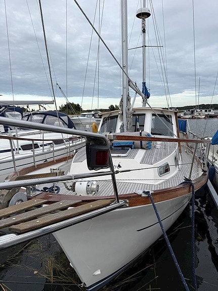 Nauticat 33 Ketch 2 of 30