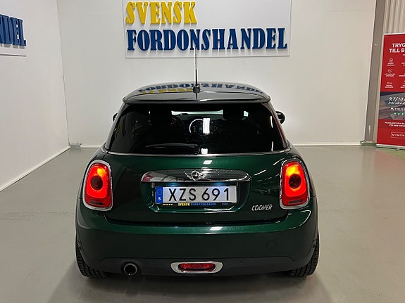 MINI Cooper 10 of 27