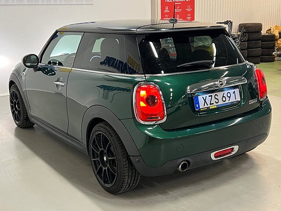 MINI Cooper 9 of 27