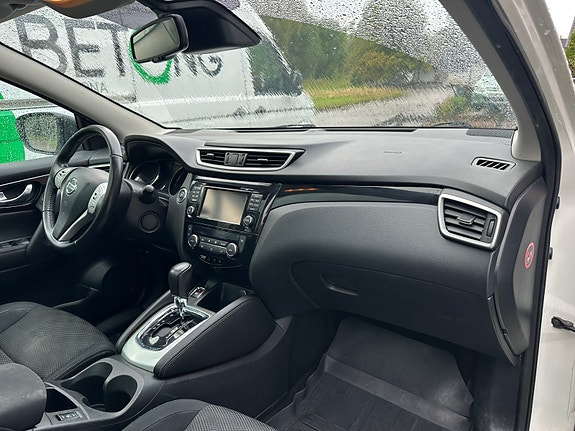 Nissan Qashqai 9 of 12