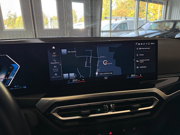 BMW 330e 15 of 16