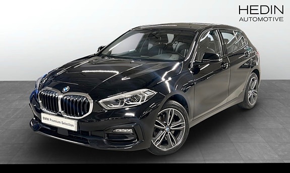 BMW 118i 2 of 2