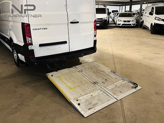 Volkswagen Crafter 23 of 23