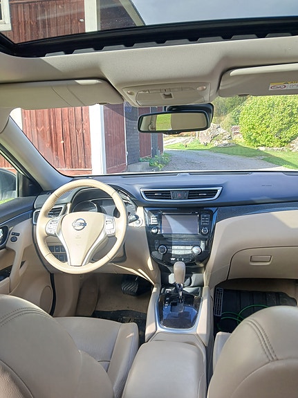 Nissan X-Trail 5 of 7