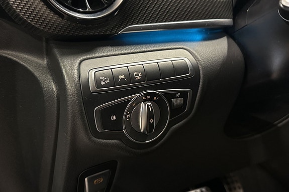 Mercedes-Benz V300 19 of 24