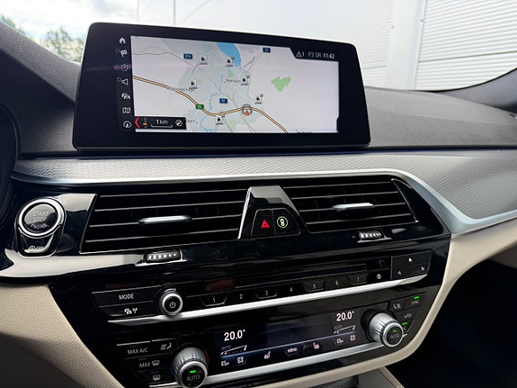 BMW 520d 9 of 17