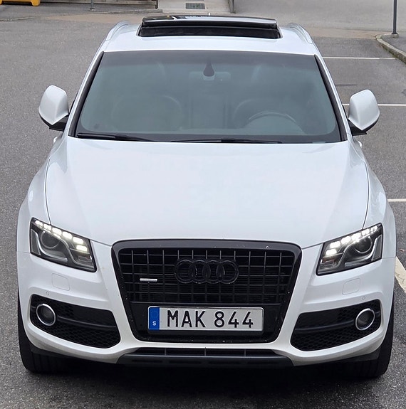 Audi Q5 3 of 30