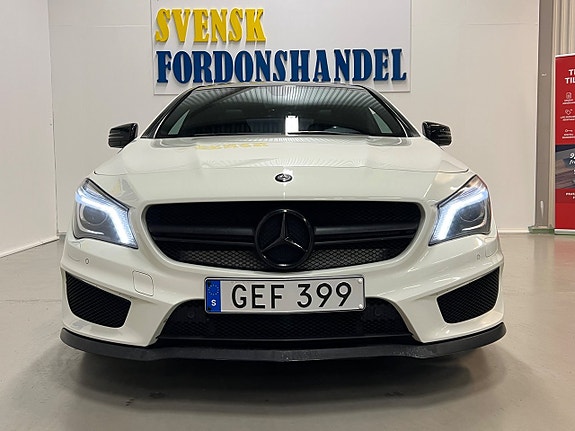 Mercedes-Benz CLA45 6 of 30