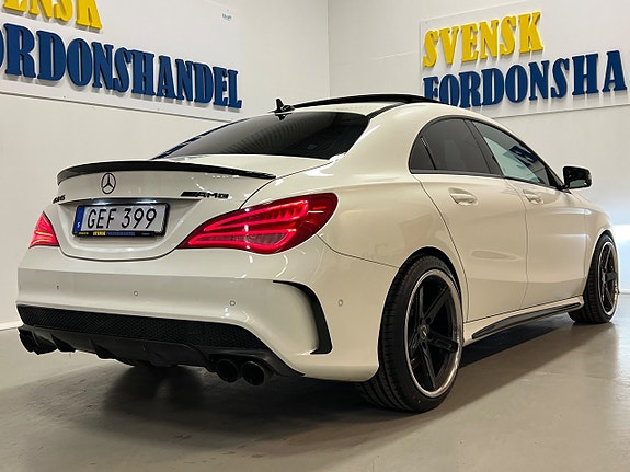 Mercedes-Benz CLA45 9 of 30