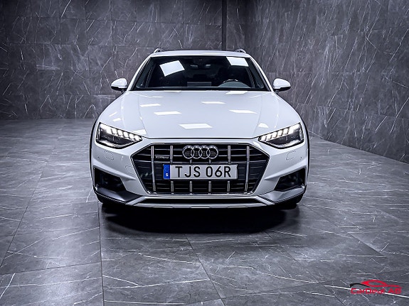Audi A4 allroad 2 of 30