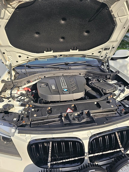 BMW X3 6 of 8