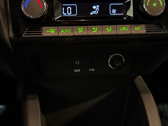 Skoda Fabia 21 of 27