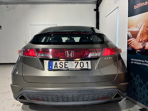 Honda Civic 8 of 26