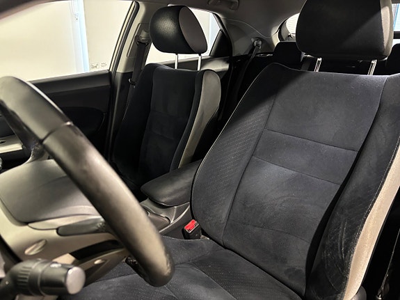 Honda Civic 16 of 26