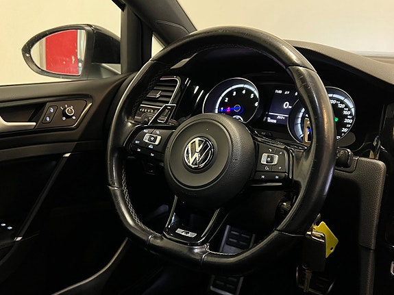 Volkswagen Golf I 28 of 30