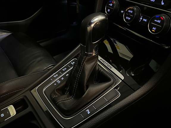 Volkswagen Golf I 24 of 30
