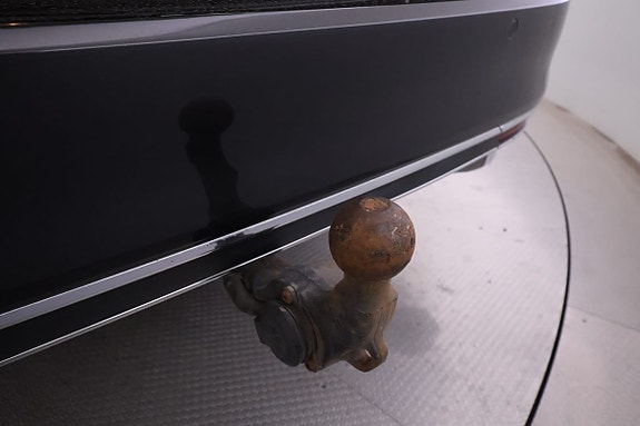 Volkswagen Passat 18 of 23
