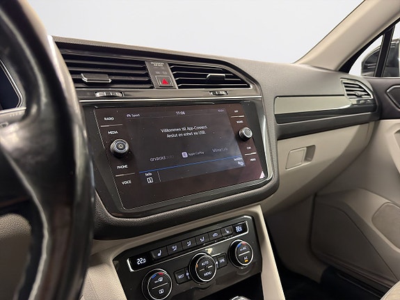 Volkswagen Tiguan Allspace 13 of 22