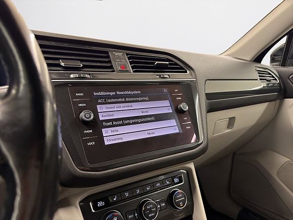 Volkswagen Tiguan Allspace 19 of 22