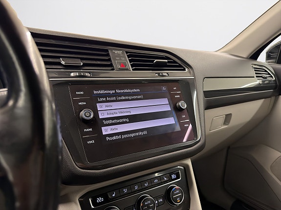 Volkswagen Tiguan Allspace 20 of 22