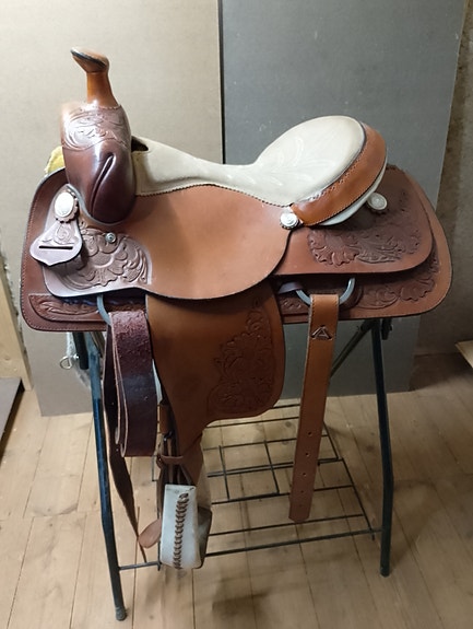 Product image 1 of 9