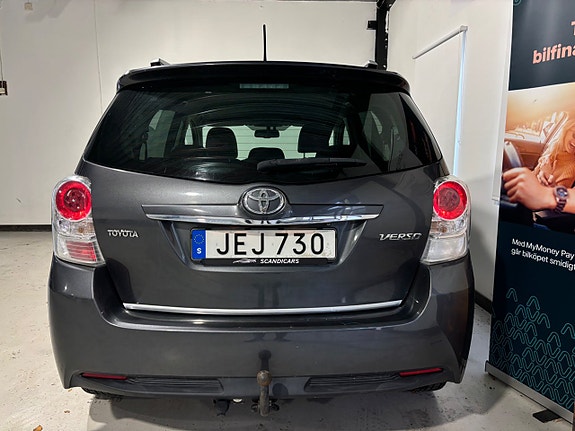Toyota Verso 17 of 23