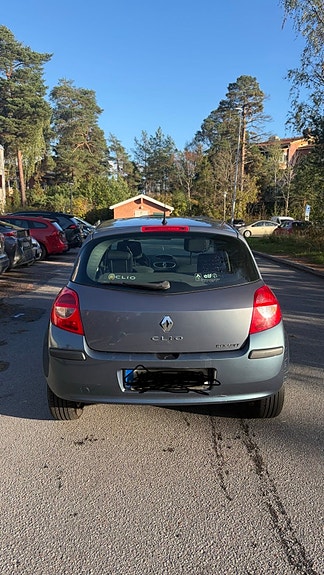 Renault Clio 3 of 5