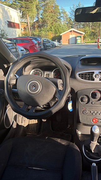 Renault Clio 4 of 5