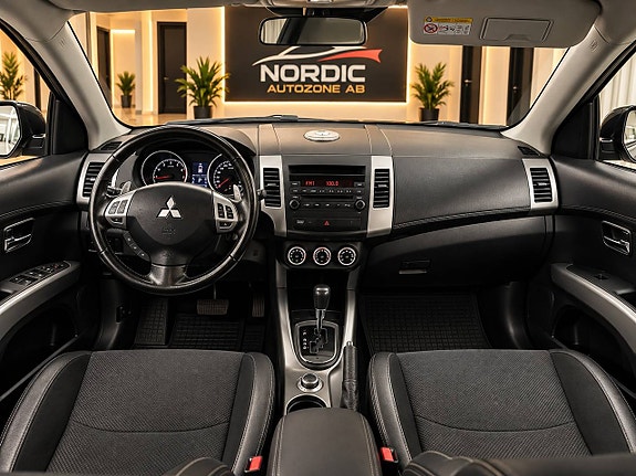 Mitsubishi Outlander 5 of 6