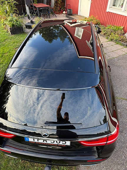 Mercedes-Benz E220 6 of 15