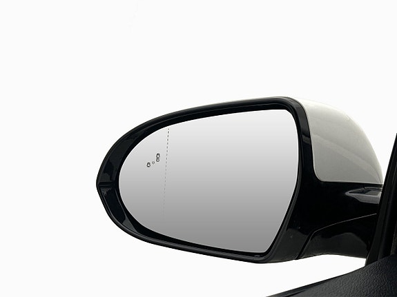 Kia Niro 9 of 30