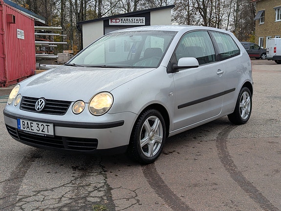 Volkswagen Polo 3 of 5