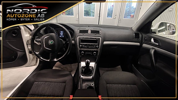 Skoda Octavia 6 of 8