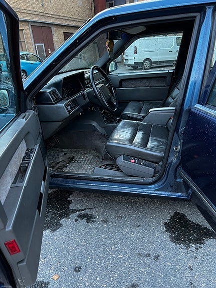 Volvo 740 6 of 9