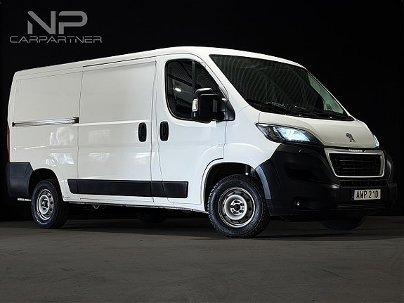 Peugeot Boxer 2 of 16