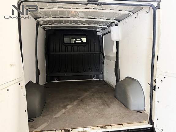 Peugeot Boxer 16 of 16