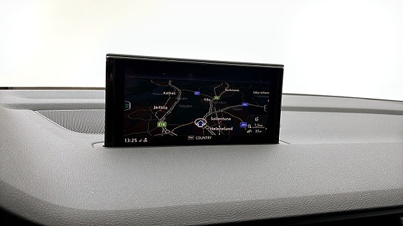 Audi Q7 12 of 17