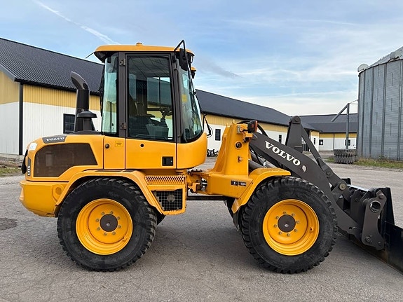 Volvo L35GT lastmaskin, svensksåld, 2700 tim 4 of 7