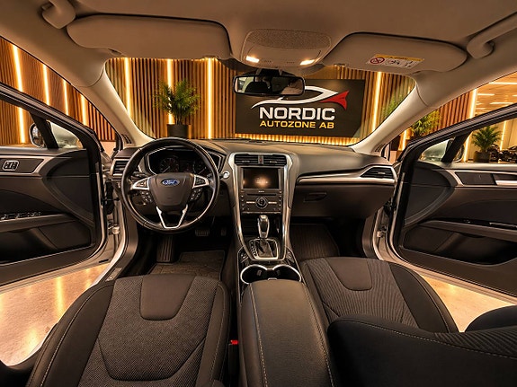 Ford Mondeo 4 of 7