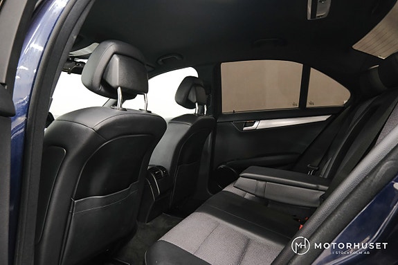 Mercedes-Benz CLC200 11 of 14