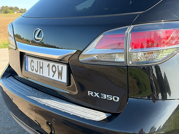 Lexus RX350 7 of 15