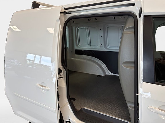 Volkswagen Caddy 11 of 15