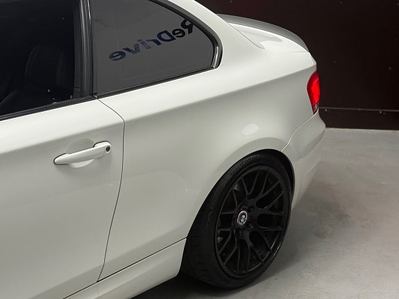 BMW 135i 17 of 19