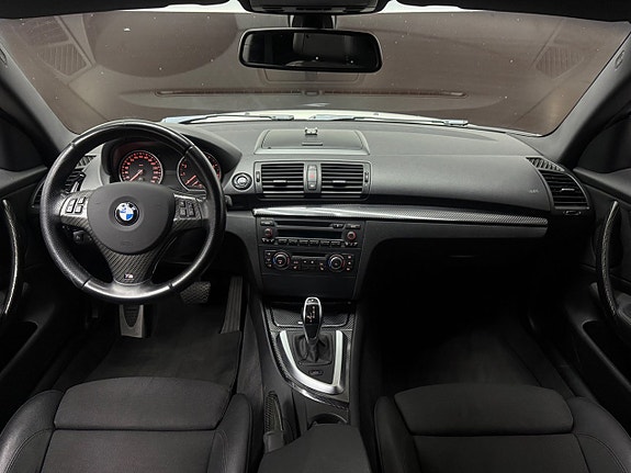 BMW 135i 8 of 19