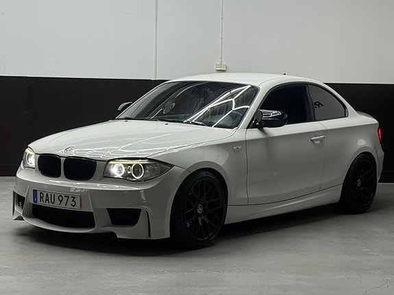 BMW 135i 4 of 19
