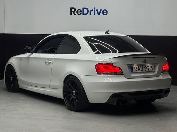 BMW 135i 13 of 19