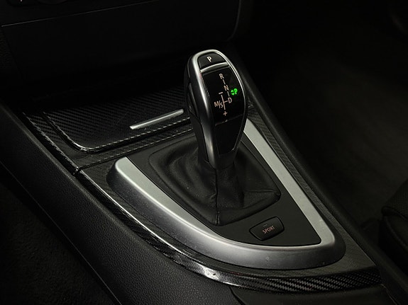 BMW 135i 12 of 19