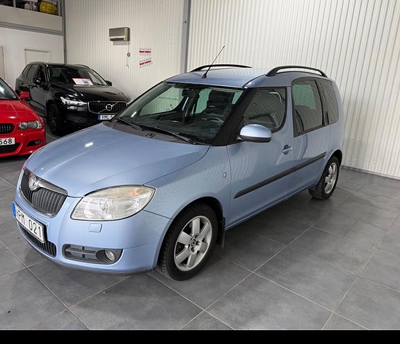 Skoda Roomster 2 of 4