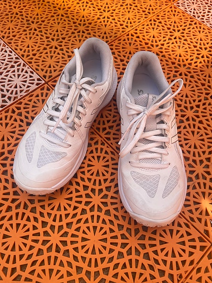 Product image 1 of 9